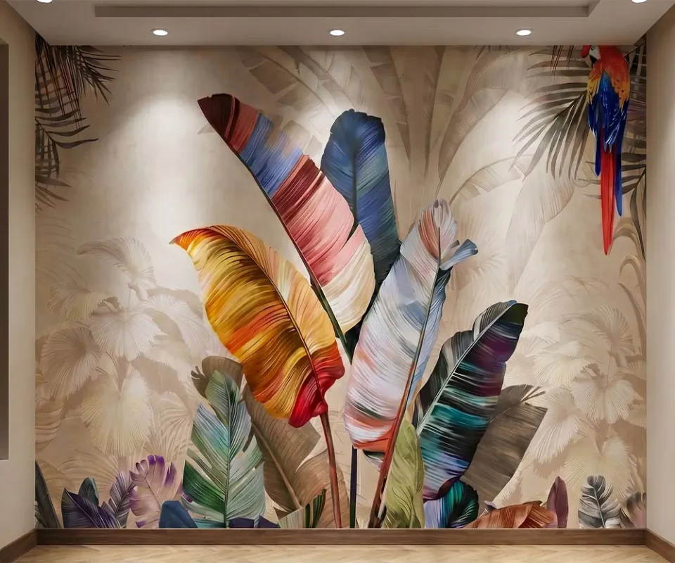 Papier peint panoramique sur-mesure motif jungle tropicale feuilles colorées et perroquet ara pour salon moderne au Maroc